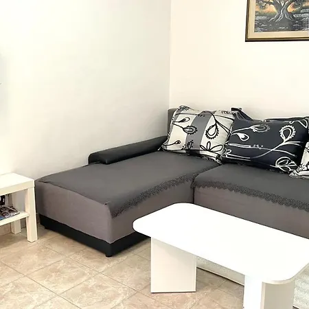 Evita Appartement Prožura