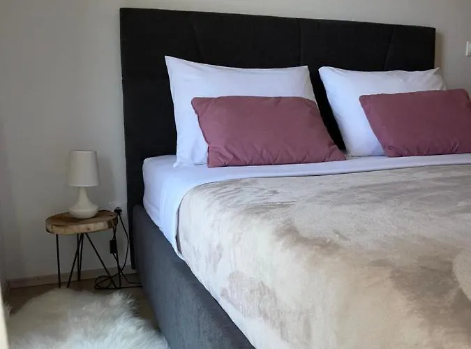 Evita Apartamento Prožura