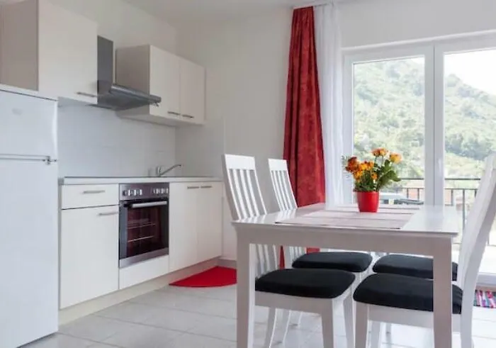 Evita Apartamento Prožura